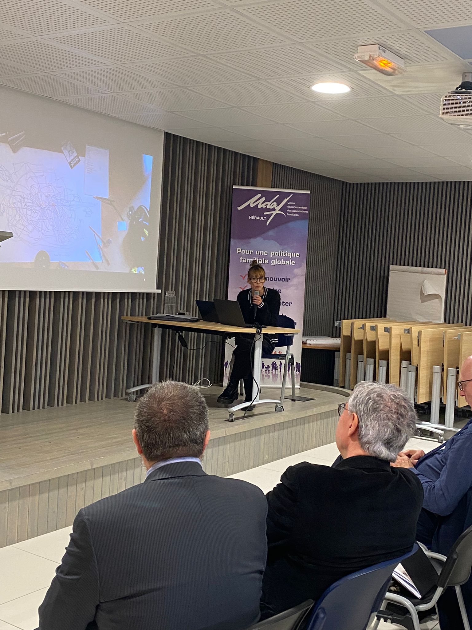 Restitution de recherche "Economie de la débrouille" OAST conduite par Yoanna Rubio